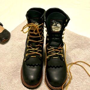 Georgia Boot Company women’s logger boots.  Excellent condition!